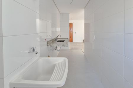 Apartamento à venda com 120m², 2 quartos e 2 vagasCozinha e Área de Serviço