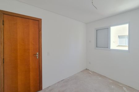 Apartamento à venda com 120m², 2 quartos e 2 vagasQuarto
