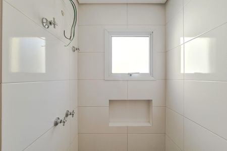 Apartamento à venda com 120m², 2 quartos e 2 vagasBanheiro Social