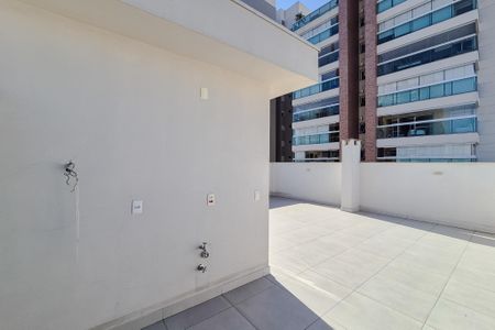 Apartamento à venda com 120m², 2 quartos e 2 vagasÁrea gourmet