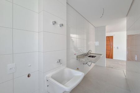 Apartamento à venda com 120m², 2 quartos e 2 vagasCozinha e Área de Serviço