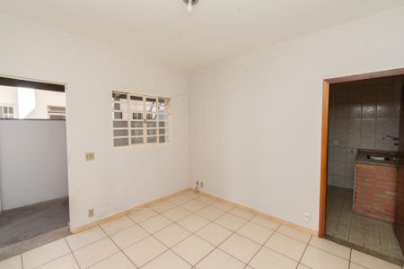 Casa à venda com 250m², 3 quartos e 2 vagasCasa3 - Sala