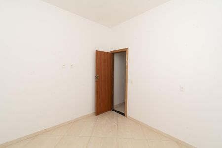 Casa à venda com 250m², 3 quartos e 2 vagasCasa2 - Quarto