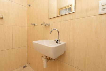 Casa à venda com 250m², 3 quartos e 2 vagasCasa3 -Banheiro