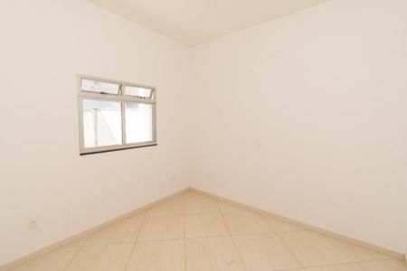 Casa à venda com 250m², 3 quartos e 2 vagasCasa2 - Quarto