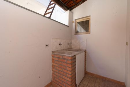 Casa à venda com 250m², 3 quartos e 2 vagasCasa3 -Area de Serviços