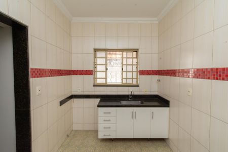 Casa à venda com 250m², 3 quartos e 2 vagasCozinha