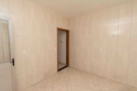 Casa à venda com 250m², 3 quartos e 2 vagasCasa2 - Cozinha