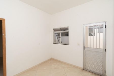 Casa à venda com 250m², 3 quartos e 2 vagasCasa2 - Sala