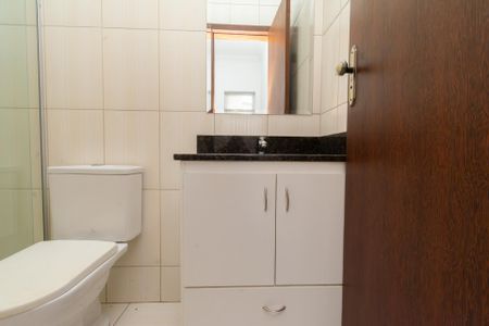 Casa à venda com 250m², 3 quartos e 2 vagasBanheiro 2