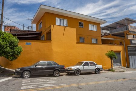 Casa à venda com 199m², 3 quartos e 2 vagasFachada 
