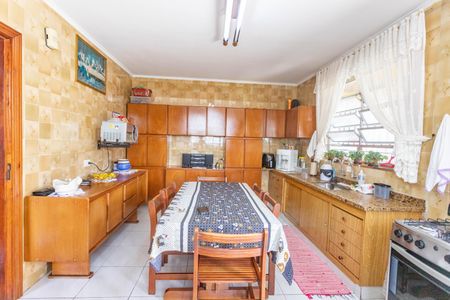 Casa à venda com 199m², 3 quartos e 2 vagasCozinha