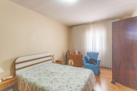 Casa à venda com 199m², 3 quartos e 2 vagasQuarto 3 