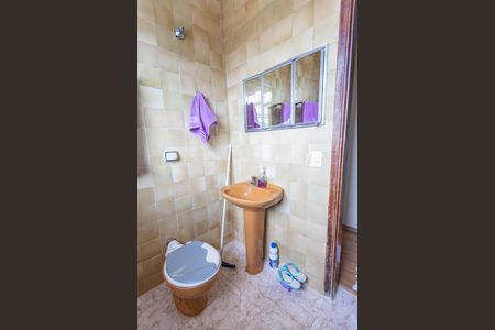 Casa à venda com 199m², 3 quartos e 2 vagasBanheiro 1