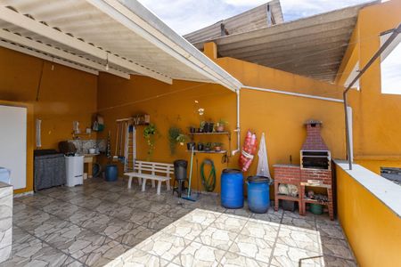 Casa à venda com 199m², 3 quartos e 2 vagasChurrasqueira