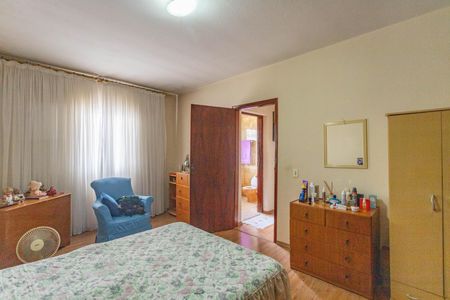 Casa à venda com 199m², 3 quartos e 2 vagasQuarto 3 