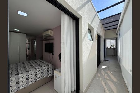 Apartamento à venda com 230m², 4 quartos e 2 vagasCorredor