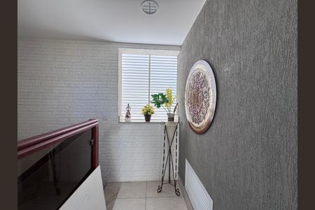 Apartamento à venda com 230m², 4 quartos e 2 vagasEscada