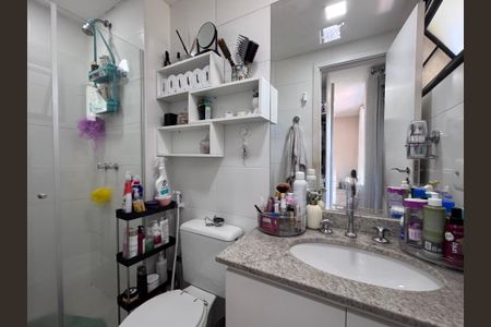 Apartamento à venda com 230m², 4 quartos e 2 vagasSuíte 1 - Banheiro