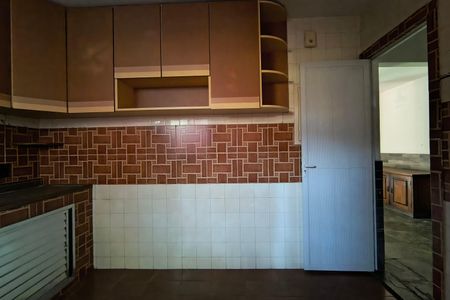 Casa de condomínio à venda com 256m², 5 quartos e 2 vagasCozinha - Armários - Casa 1