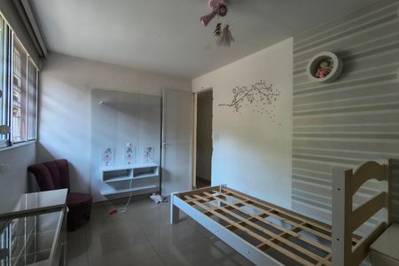 Casa de condomínio à venda com 256m², 5 quartos e 2 vagasQuarto 1- Casa 2