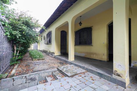 Casa para alugar com 360m², 3 quartos e 2 vagasEntrada