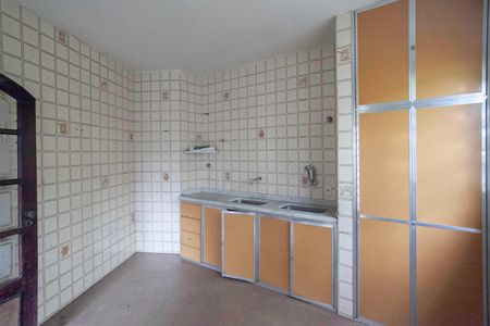 Casa para alugar com 360m², 3 quartos e 2 vagasCozinha