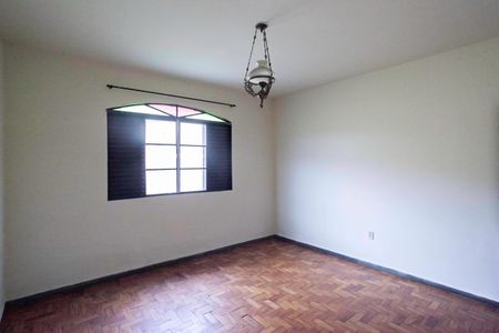 Casa para alugar com 360m², 3 quartos e 2 vagasQuarto 2