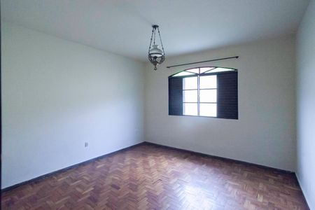 Casa para alugar com 360m², 3 quartos e 2 vagasQuarto 2