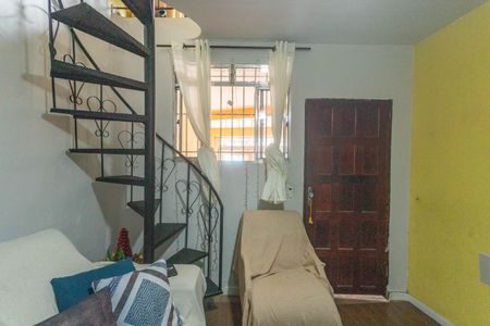 Casa à venda com 2 quartos, 80m² em Campanário, Diadema