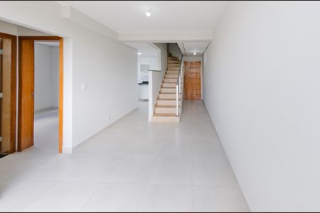 Sala de apartamento para alugar com 2 quartos, 112m² em Palmeiras, Belo Horizonte