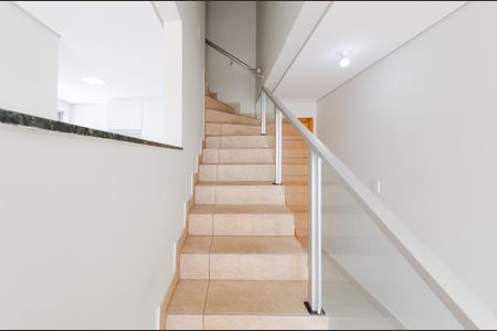 Apartamento para alugar com 112m², 2 quartos e 2 vagasEscada