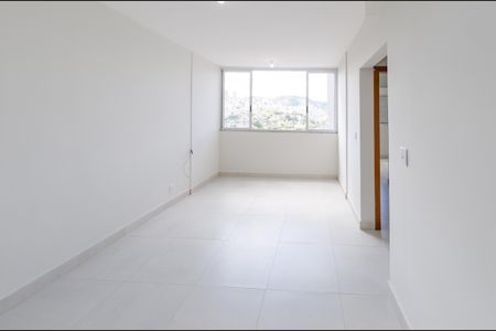 Sala de apartamento para alugar com 2 quartos, 112m² em Palmeiras, Belo Horizonte