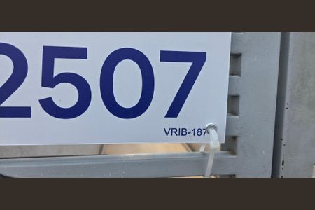 Apartamento para alugar com 112m², 2 quartos e 2 vagasPlaquinha instalada