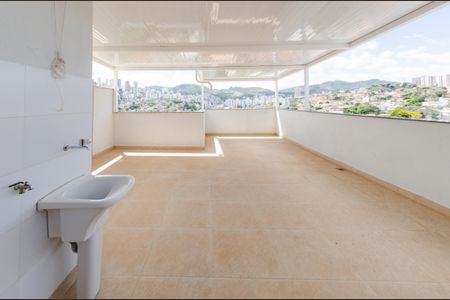 Apartamento para alugar com 112m², 2 quartos e 2 vagasCobertura