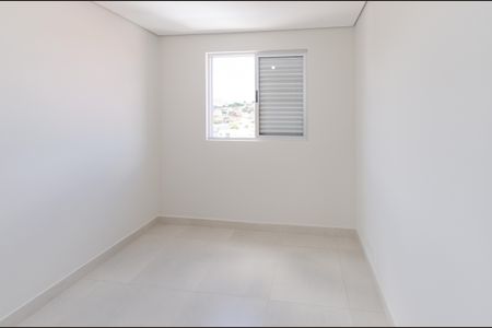 Apartamento para alugar com 112m², 2 quartos e 2 vagasQuarto
