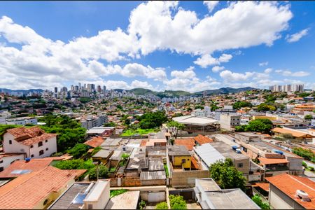 Apartamento para alugar com 112m², 2 quartos e 2 vagasVista