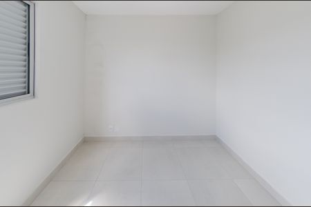 Apartamento para alugar com 112m², 2 quartos e 2 vagasSuíte