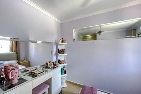 Apartamento à venda com 88m², 3 quartos e 2 vagas Apartamento à venda com 88m², 3 quartos e 2 vagasQuarto 2 - Suíte