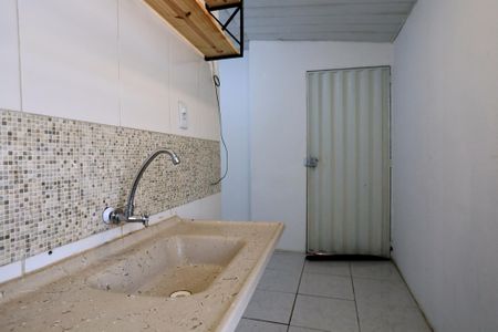 Studio para alugar com 20m², 1 quarto e sem vaga Studio para alugar com 20m², 1 quarto e sem vagaCozinha e Área de Serviço