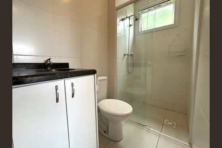 Apartamento para alugar com 67m², 2 quartos e 1 vagaBanheiro da suíte 