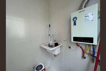 Apartamento para alugar com 67m², 2 quartos e 1 vagaÁrea de Serviço