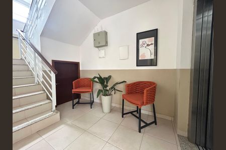 Apartamento para alugar com 67m², 2 quartos e 1 vagaHall de entrada