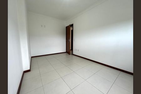 Apartamento para alugar com 67m², 2 quartos e 1 vagaQuarto