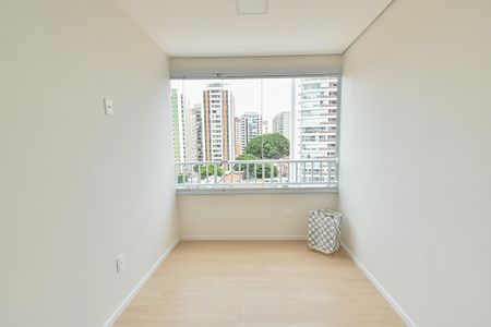Apartamento para alugar com 75m², 1 quarto e sem vagaQuarto