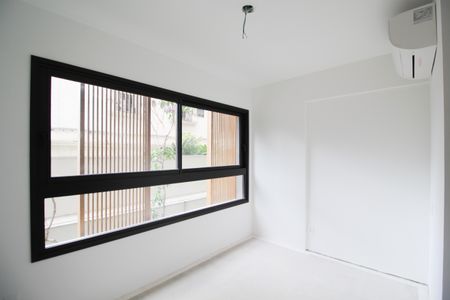 Sala de kitnet/studio para alugar com 1 quarto, 21m² em Indianópolis, São Paulo