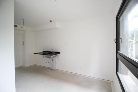 Sala de kitnet/studio para alugar com 1 quarto, 21m² em Indianópolis, São Paulo