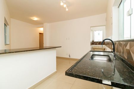 Casa para alugar com 45m², 1 quarto e 1 vaga Casa para alugar com 45m², 1 quarto e 1 vagaCozinha