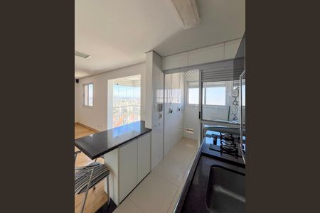 Apartamento à venda com 83m², 3 quartos e 2 vagas Apartamento à venda com 83m², 3 quartos e 2 vagasCozinha