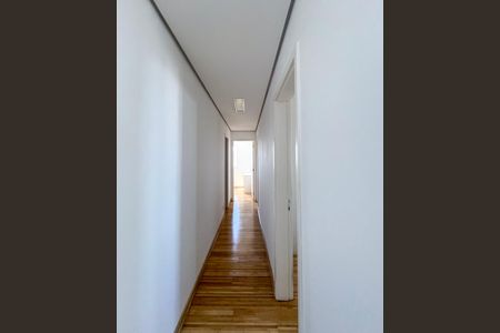 Apartamento à venda com 83m², 3 quartos e 2 vagas Apartamento à venda com 83m², 3 quartos e 2 vagasCorredor